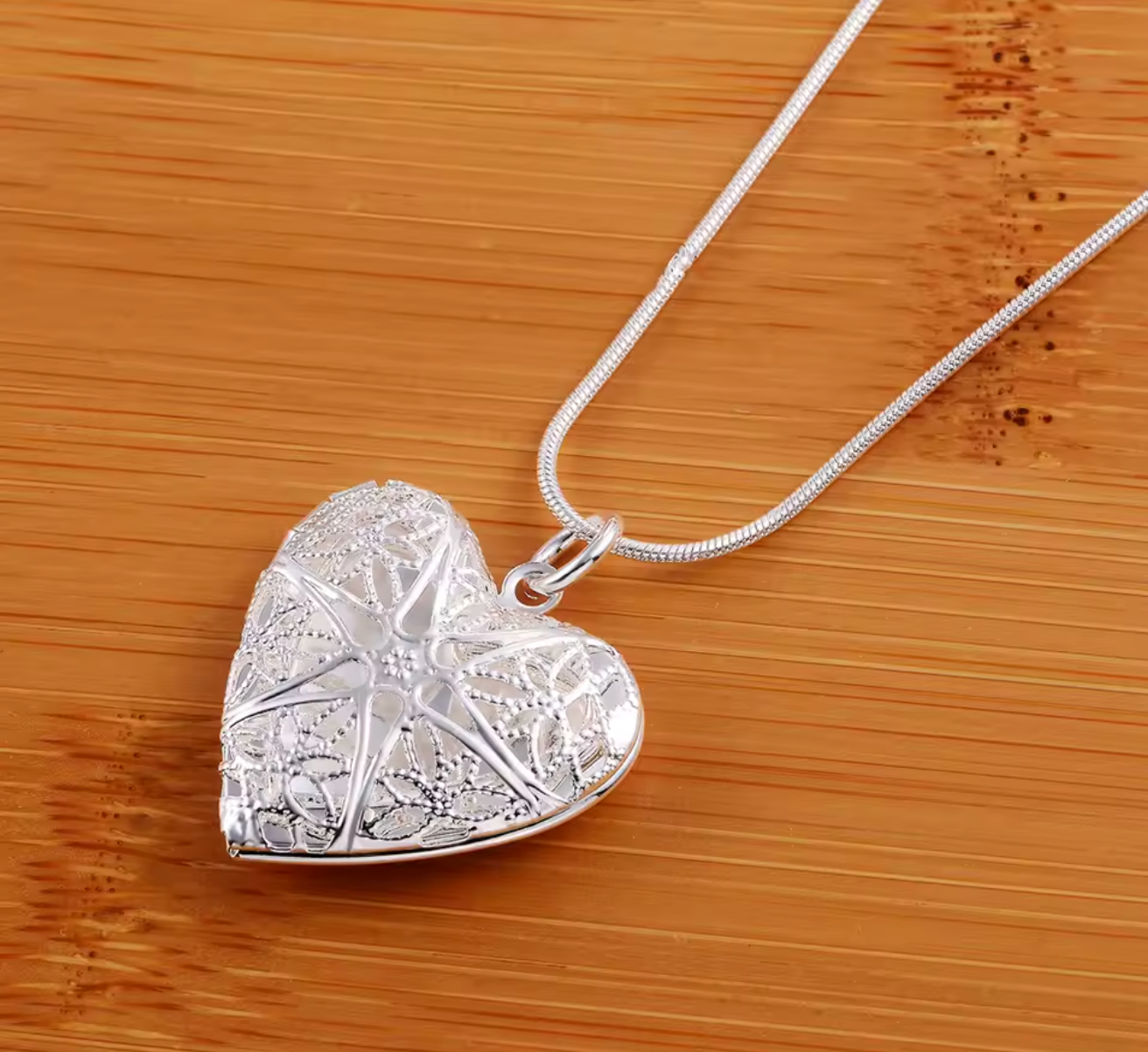 925 Sterling Silver Photo Frame Pendant Necklace for Women