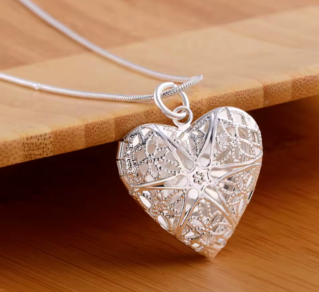 925 Sterling Silver Photo Frame Pendant Necklace for Women