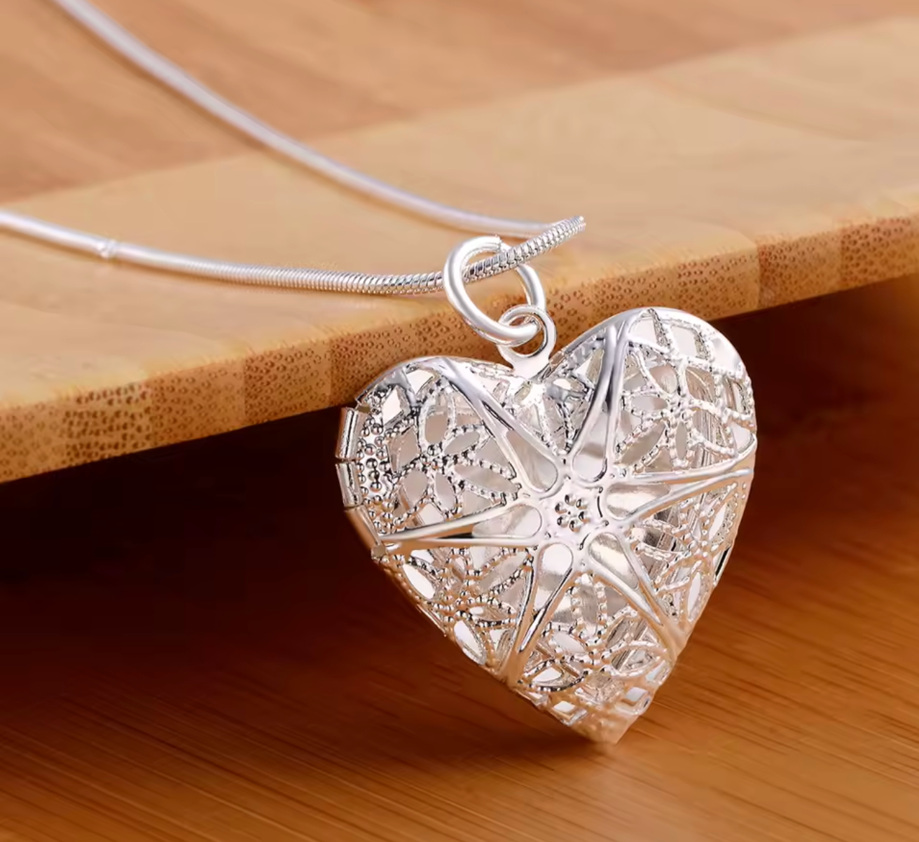 925 Sterling Silver Photo Frame Pendant Necklace for Women